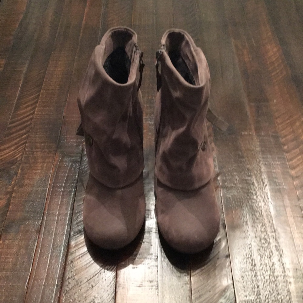 NWOT Blowfish Booties